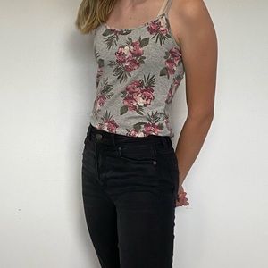 gray camisole with pink flowers - large
